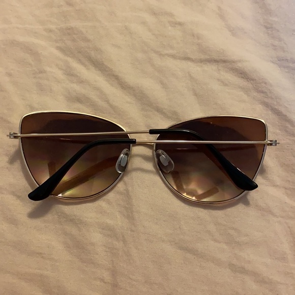 Sunglasses - Picture 2 of 2